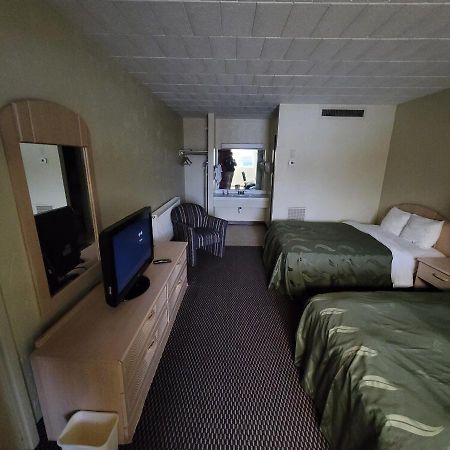 Richland Inn Johnstown Esterno foto